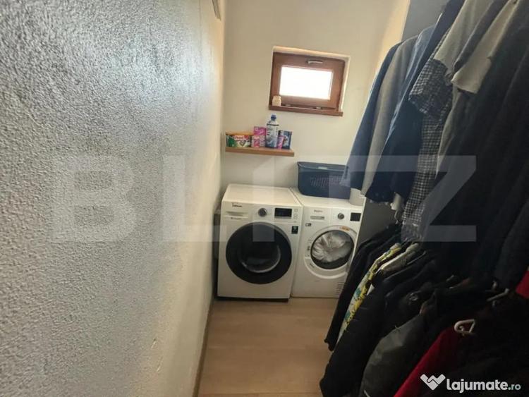 Casă cu 5 camere cu Teren 1200 Mp în Central