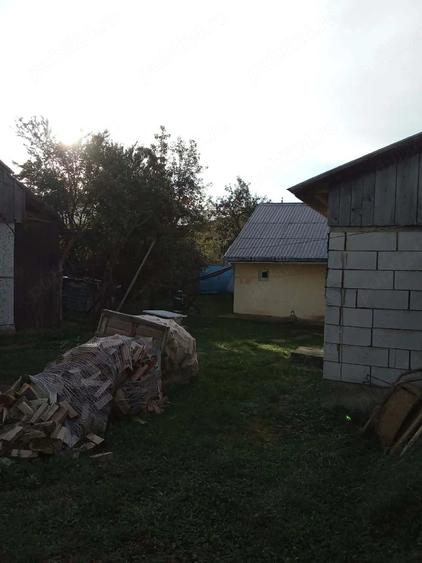 Casă cu 2 camere cu Teren 500 Mp în Central