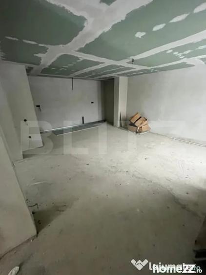 Casă cu 4 camere cu Teren 810 Mp în Central