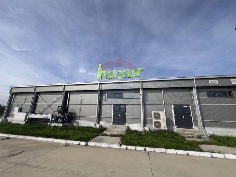 Spațiu industrial, de 2,900 mp, în Sascut