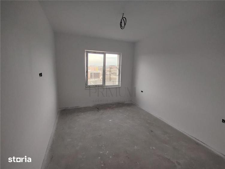 Casă cu 4 camere cu Teren 350 Mp în Central