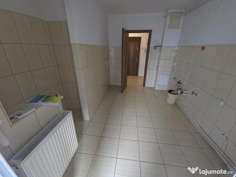 Apartament cu 2 camere decomandat în Tomis II