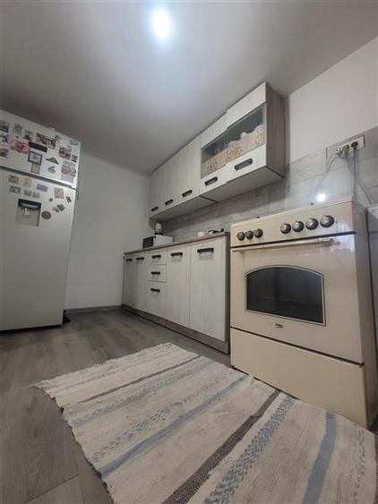 Casă individuală cu 4 camere cu Teren 600 Mp în Lazu