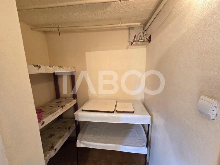 Casa individuala de vanzare cu teren 237 mp garaj in zona Lupeni Sibiu - 26
