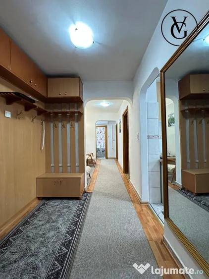 Apartament cu 3 camere decomandat în Tomis Nord