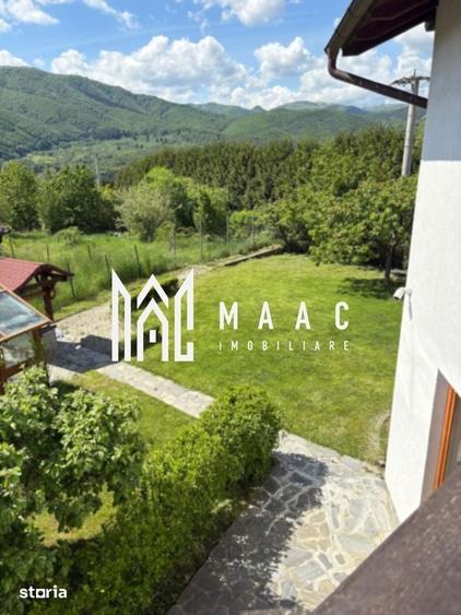 Casă cu 5 camere cu Teren 1300 Mp în Central