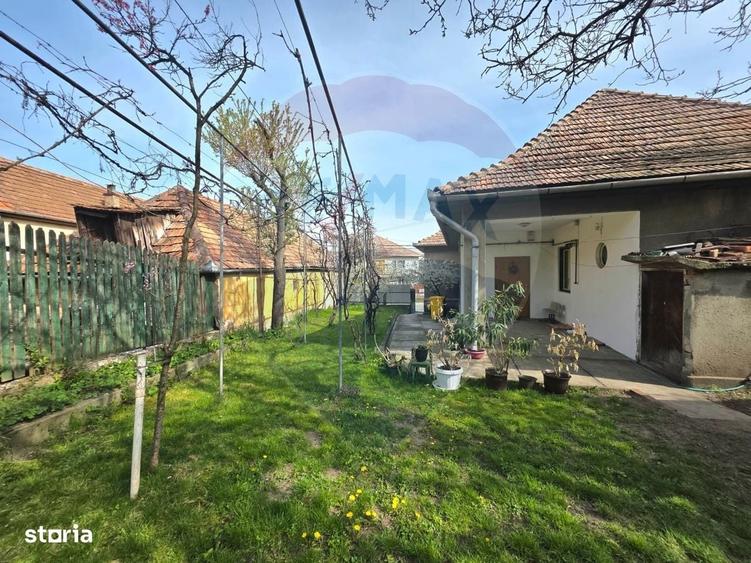 Casă cu 3 camere în Central