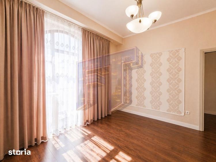Apartament cu 3 camere în Centrul Istoric