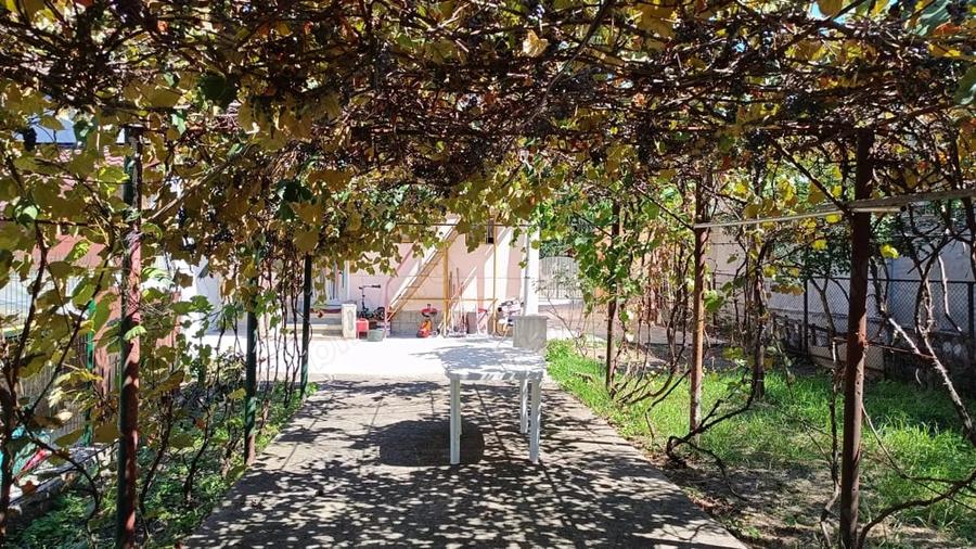 Casă cu 3 camere cu Teren 343 Mp în Poiana
