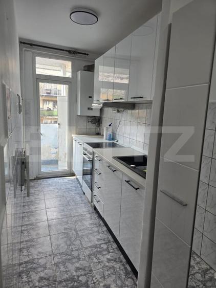 Apartament cu 2 camere semidecomandat, mobilat în Carpați 1
