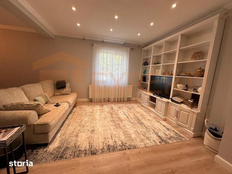 Casă cu 5 camere cu Teren 250 Mp în Central