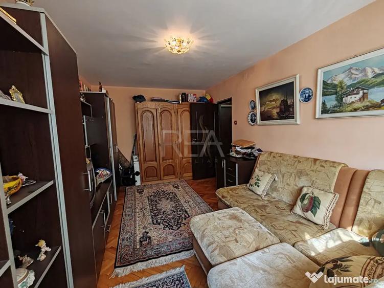 Apartament cu 2 camere decomandat în Drumul Taberei