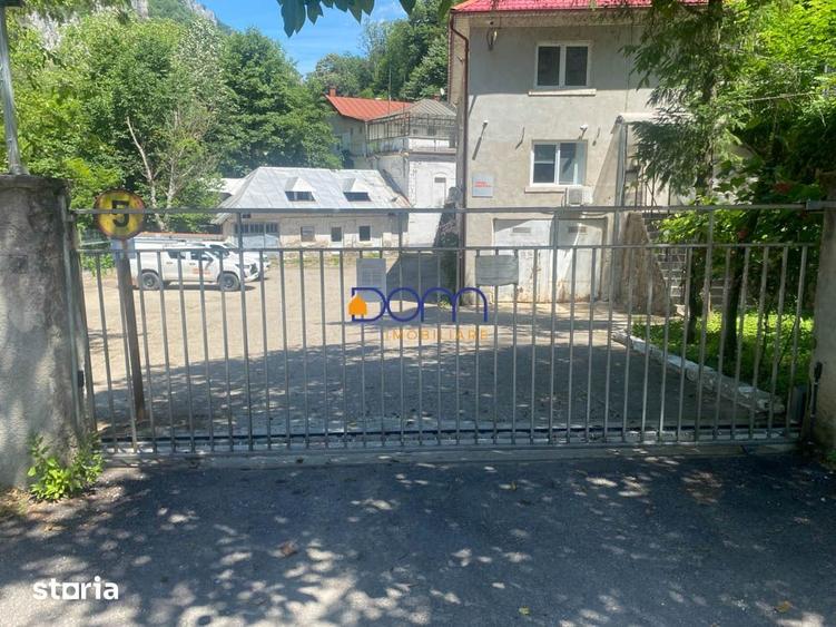 Spațiu comercial, de 100 mp, în Central