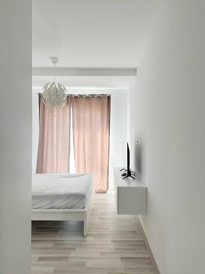 Apartament cu 2 camere semidecomandat în Dumbrăvița