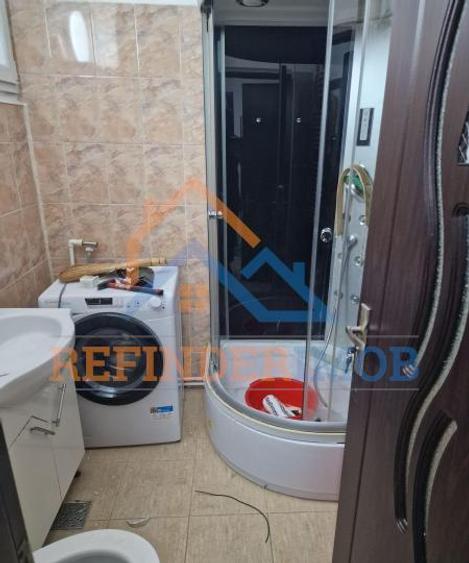 Apartament cu 2 camere decomandat în Drumul Taberei