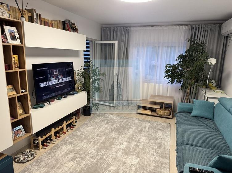 Apartament 3 Camere . 2 bai, 2 balcoane-zona Triaj/Brasov - 1