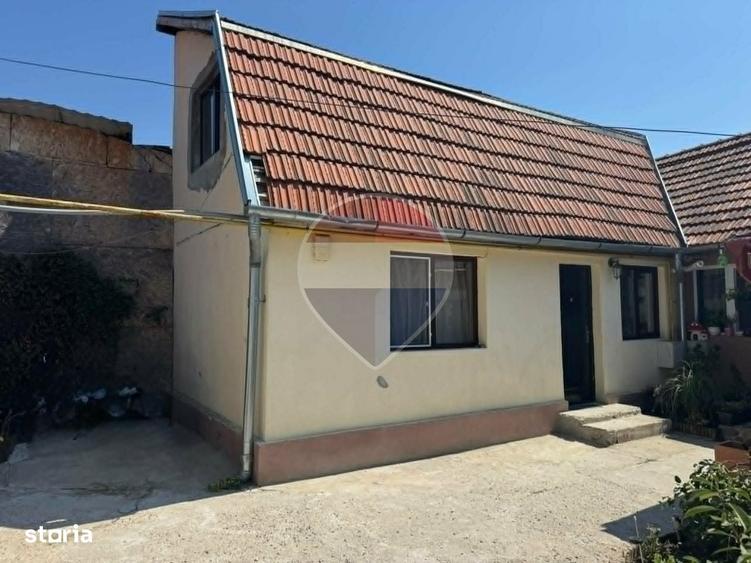 Casă cu 2 camere în Lotus