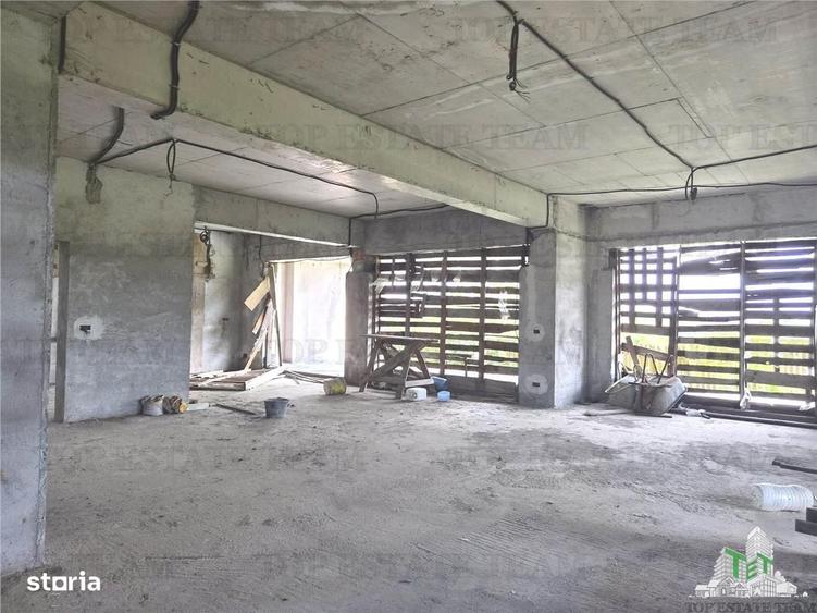 Casă cu 4 camere cu Teren 1372 Mp în Ghermănești