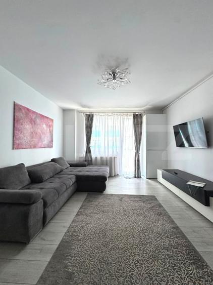 Apartament cu 2 camere semidecomandat, mobilat în Mănăștur