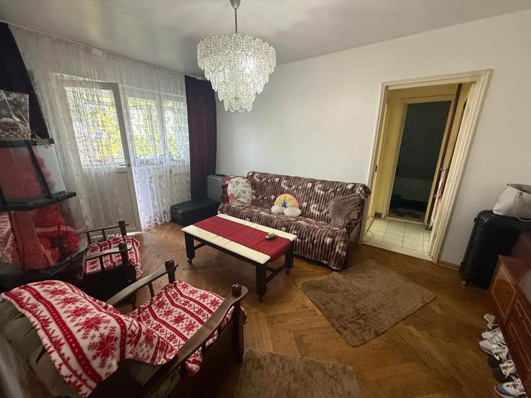 Apartament cu 2 camere semidecomandat, mobilat în Gării