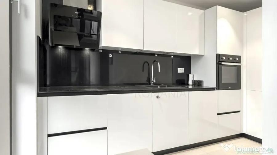 Apartament cu 3 camere decomandat în Herăstrău