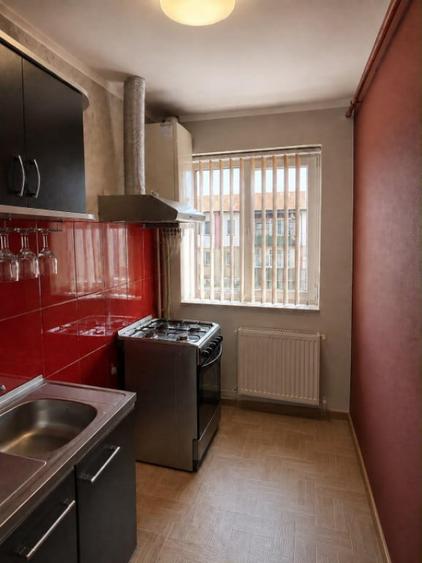 Apartament 2 camere, 42 mp, zona Bals - 5