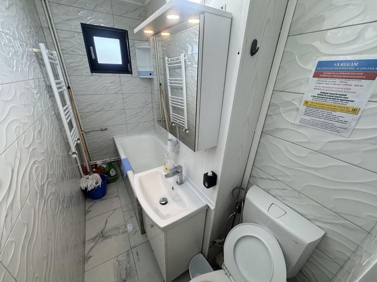 Apartament cu 2 camere semidecomandat, mobilat în Casa de Cultură