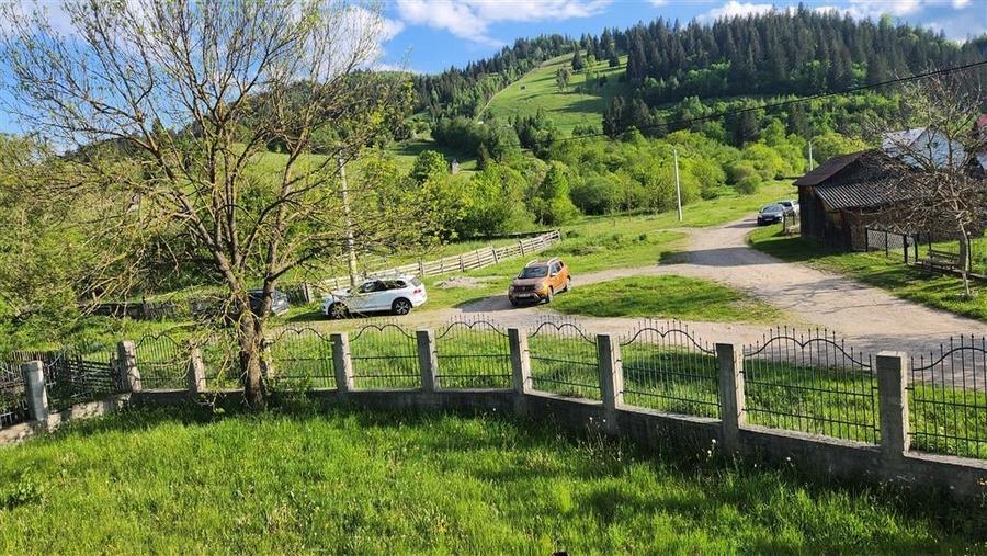 Casă individuală cu 6 camere cu Teren 786 Mp în Nord-Est