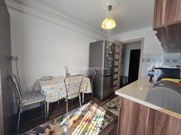 Apartament cu 2 camere decomandat, mobilat în Mihai Bravu