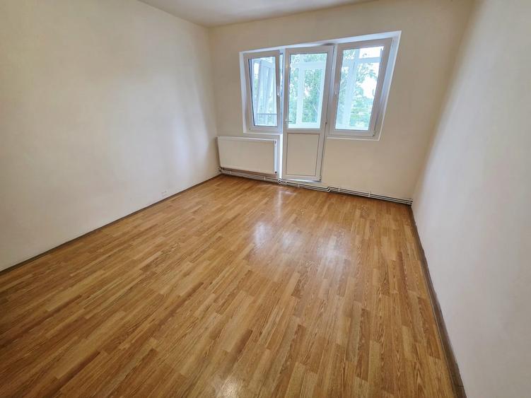 Apartament cu 2 camere în Mircea cel Bătrân