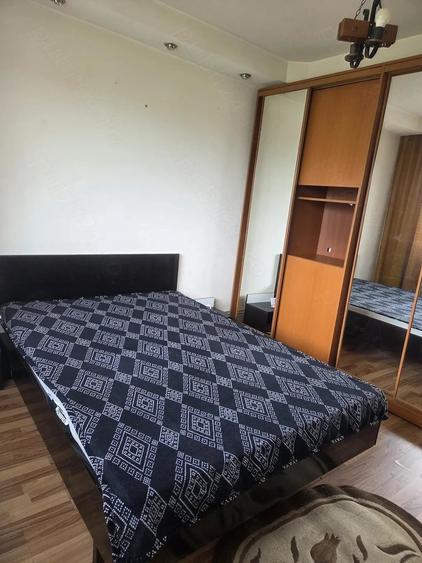 Apartament cu 2 camere decomandat în Vasile Aaron