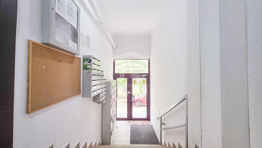 Apartament cu 3 camere decomandat, mobilat în Chiajna