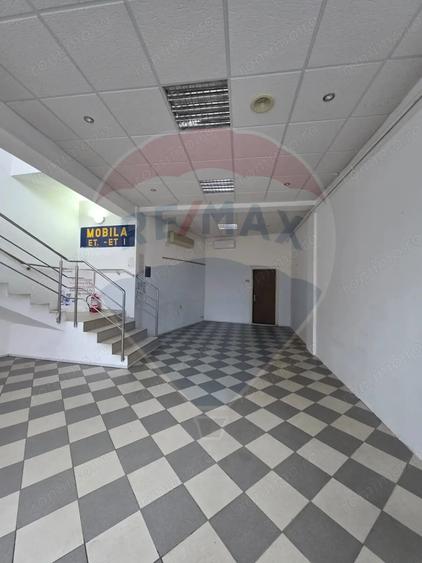Spațiu comercial, de 550 mp, în Central