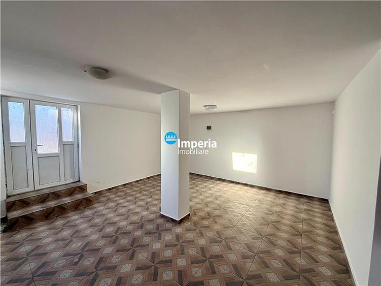 Casă cu 3 camere cu Teren 800 Mp în Curături