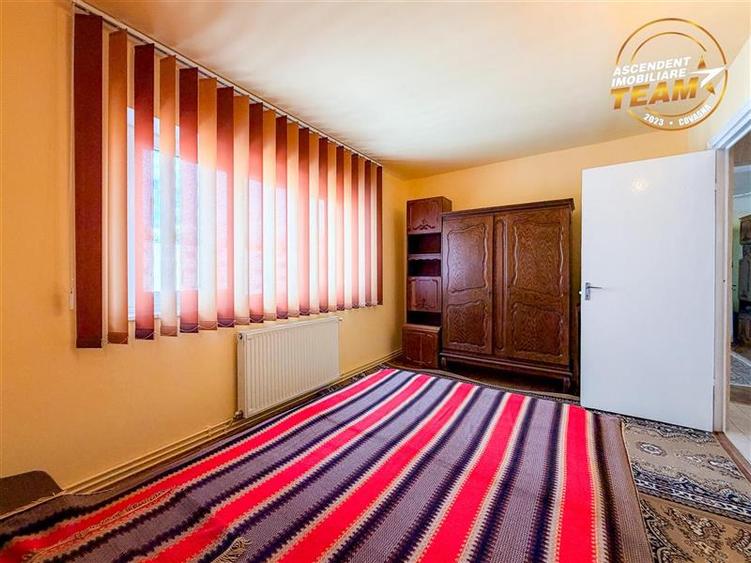 Apartament cu 3 camere nedecomandat în Gării