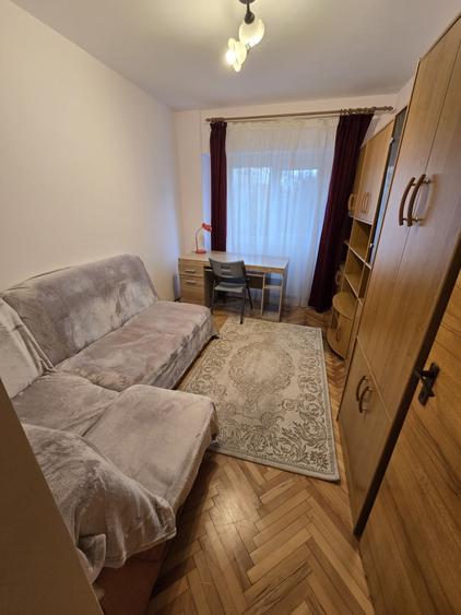 Apartament cu 2 camere decomandat în Dacia