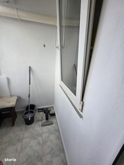 Apartament cu 2 camere decomandat în Baba Novac