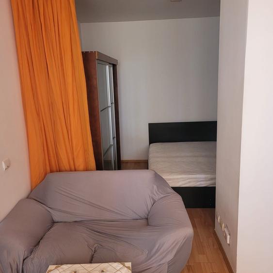 Garsonieră decomandată în Valea Oltului