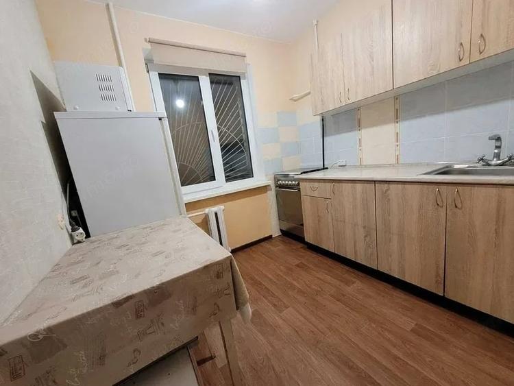 Garsonieră decomandată în Drumul Taberei