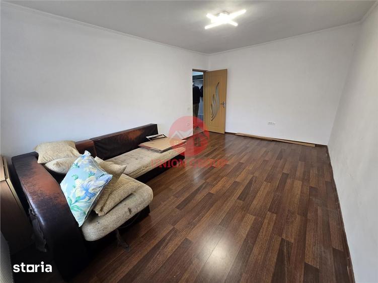 Apartament cu 3 camere în Tomis Nord