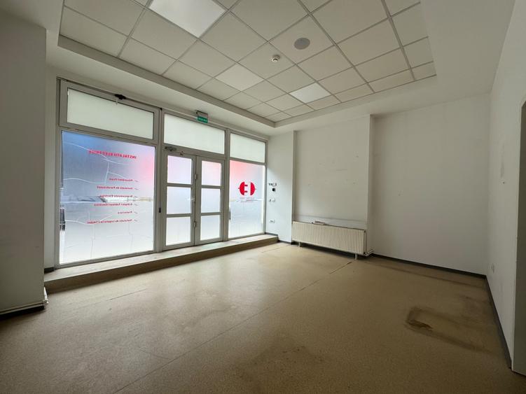 Spațiu comercial, de 60.270000457764 mp, în Moara de foc