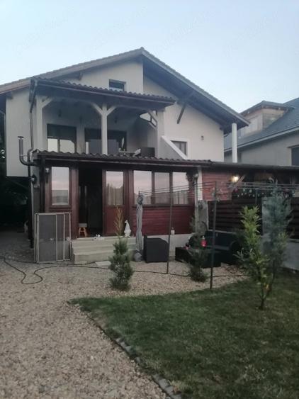 Casă cu 4 camere cu Teren 525 Mp în Dumbrăvița