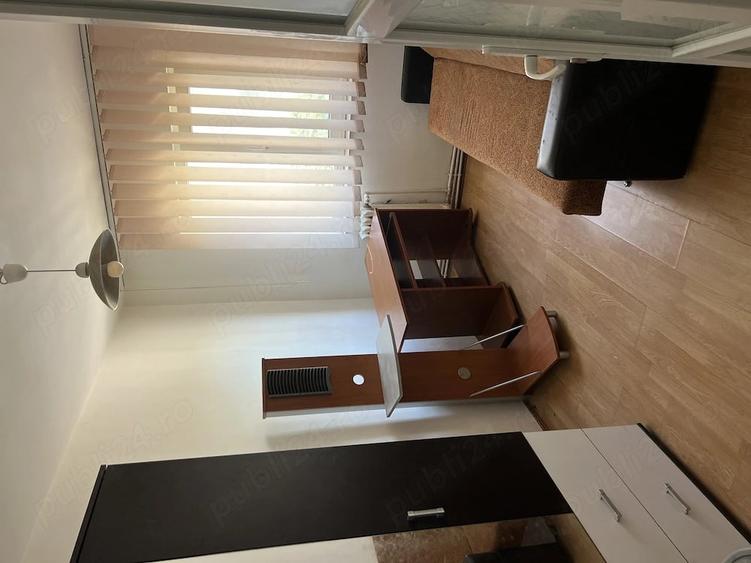 Apartament cu 3 camere decomandat în Canta
