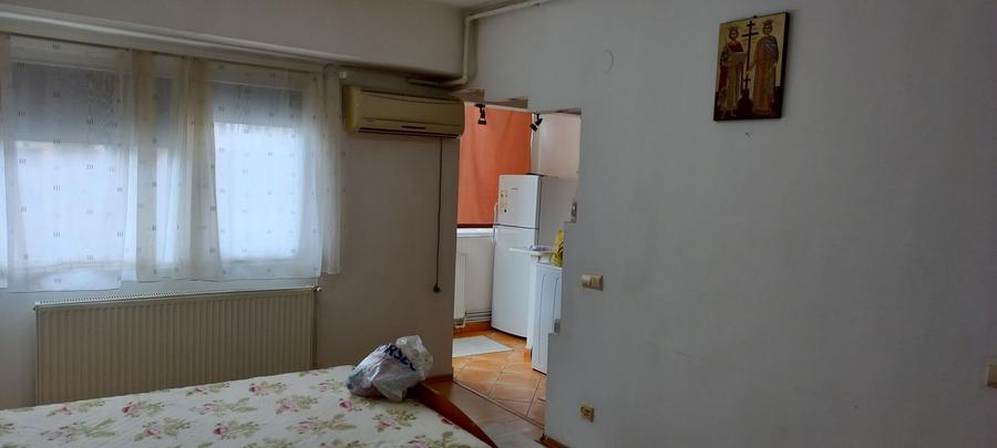 Garsonieră semidecomandată în Lacu