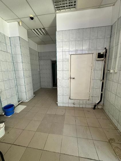 Spațiu comercial, de 55 mp, în Vărsătura
