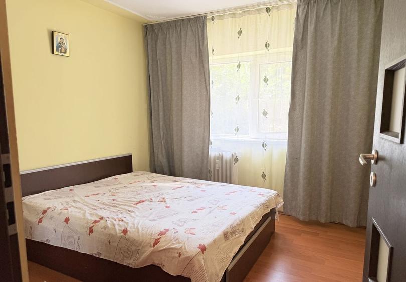 Apartament cu 3 camere decomandat, mobilat în Giurgiului
