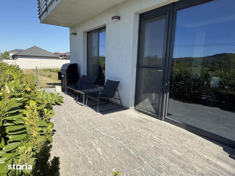 Casă cu 5 camere cu Teren 250 Mp în Tokai
