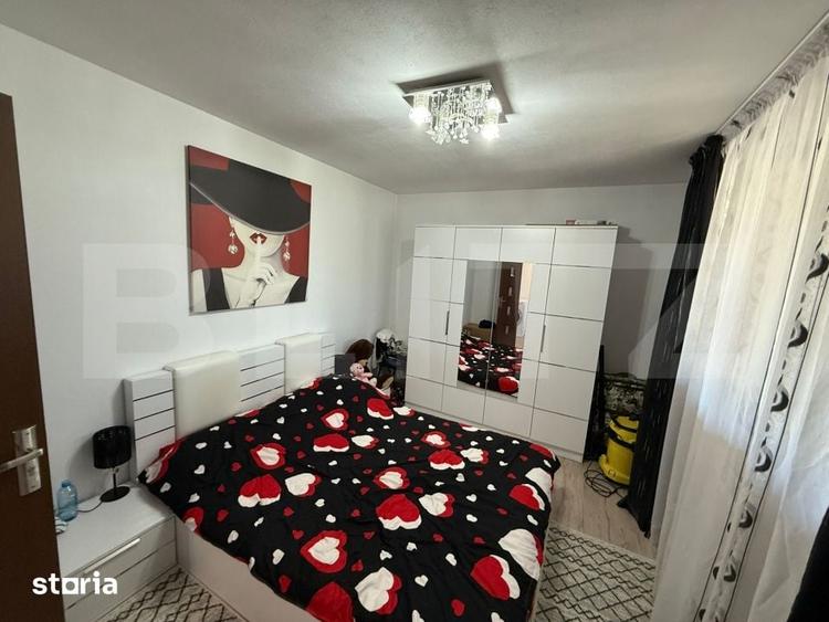 Casă cu 5 camere cu Teren 481 Mp în Malu Mare