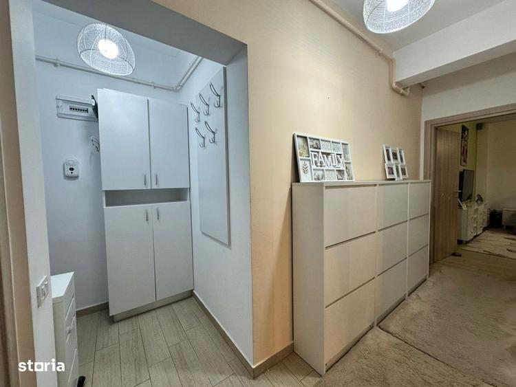 Apartament cu 3 camere, mobilat în Central