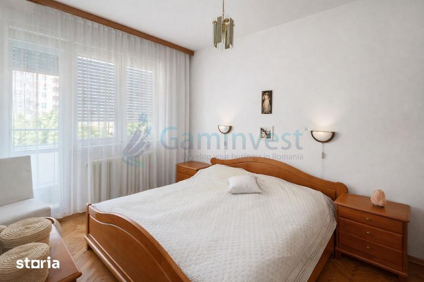 Apartament cu 3 camere decomandat în Decebal